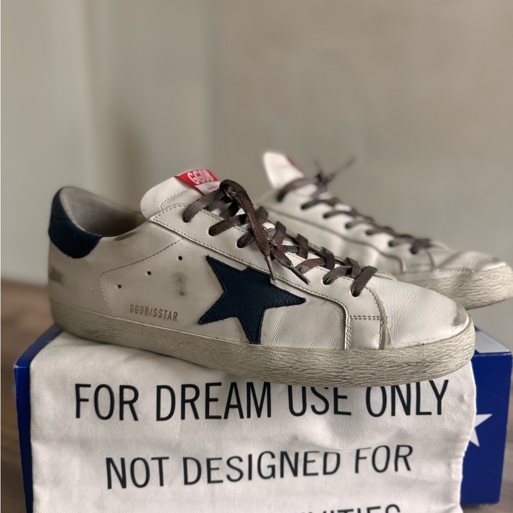 Golden Goose Men's superstar sneakers - Picture 3 of 15